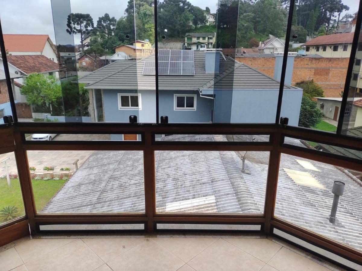 Apartamento Ensolarado No Centro De Gramado Lejlighed Eksteriør billede